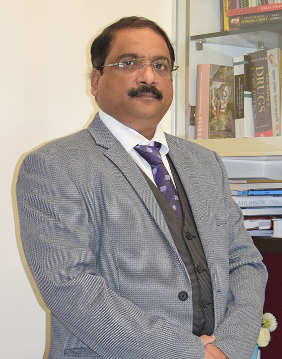 Sr. Advocate Amol Kakade